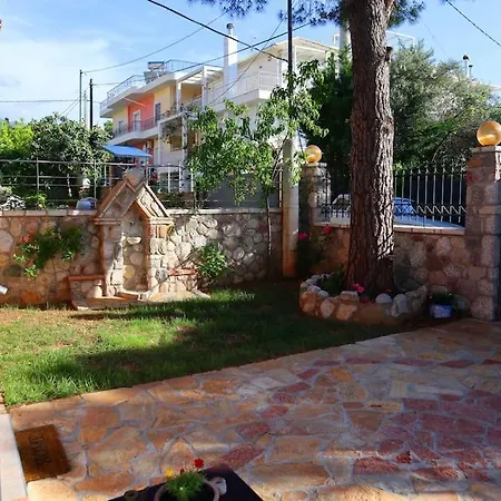 Cosy House In Agios Vasilios, Patras Holiday home *